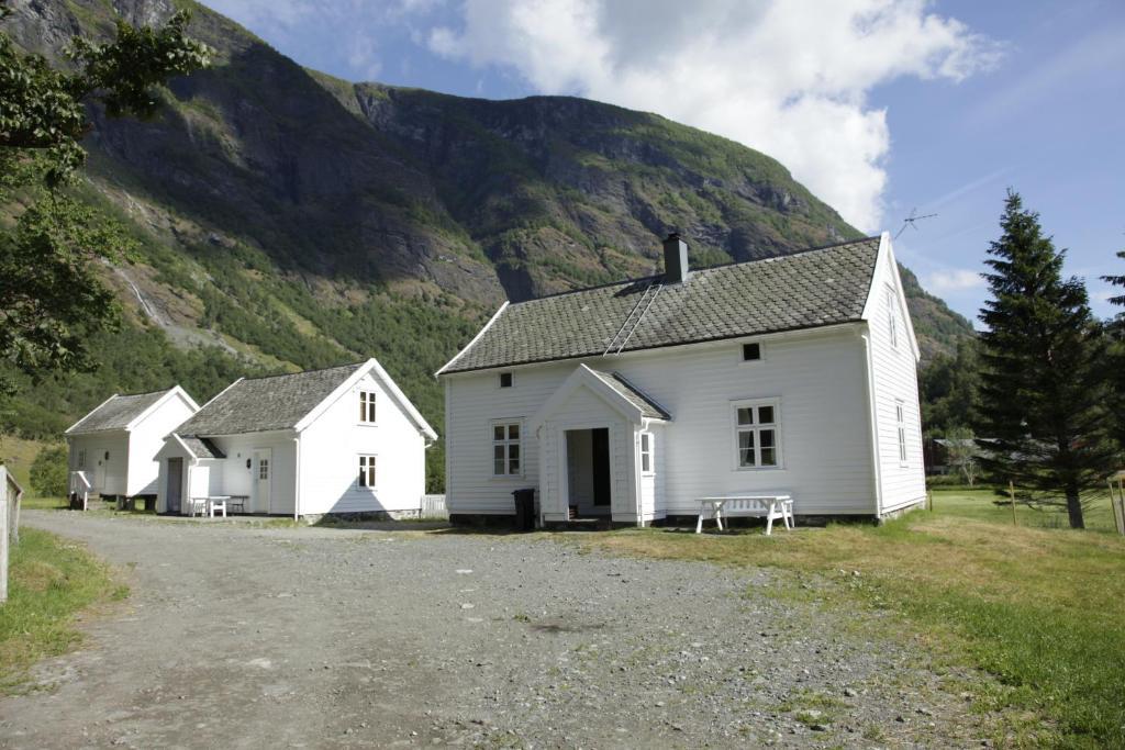 Brekke Gard Hostel Flåm Exterior foto
