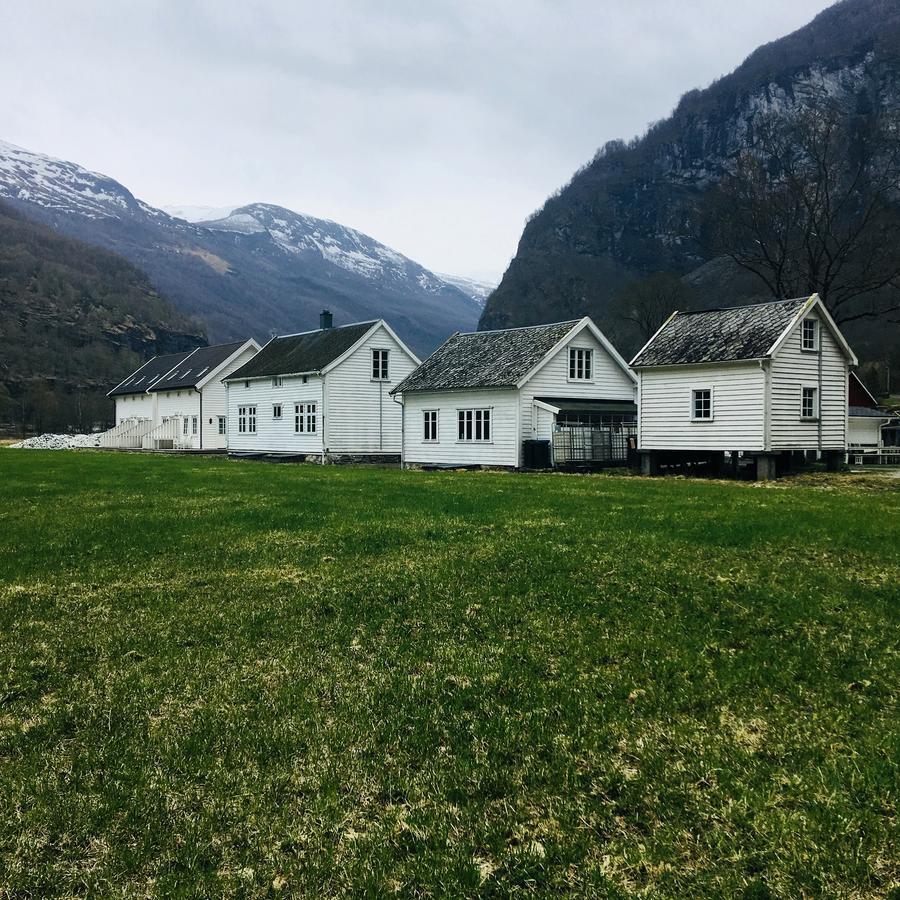 Brekke Gard Hostel Flåm Exterior foto