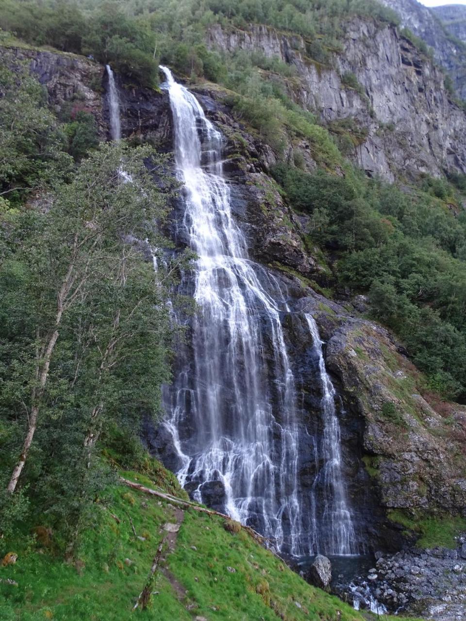 Brekke Gard Hostel Flåm Exterior foto