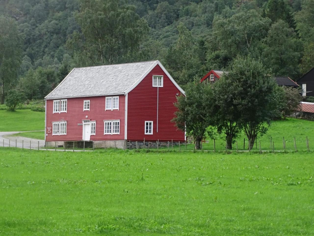 Brekke Gard Hostel Flåm Exterior foto